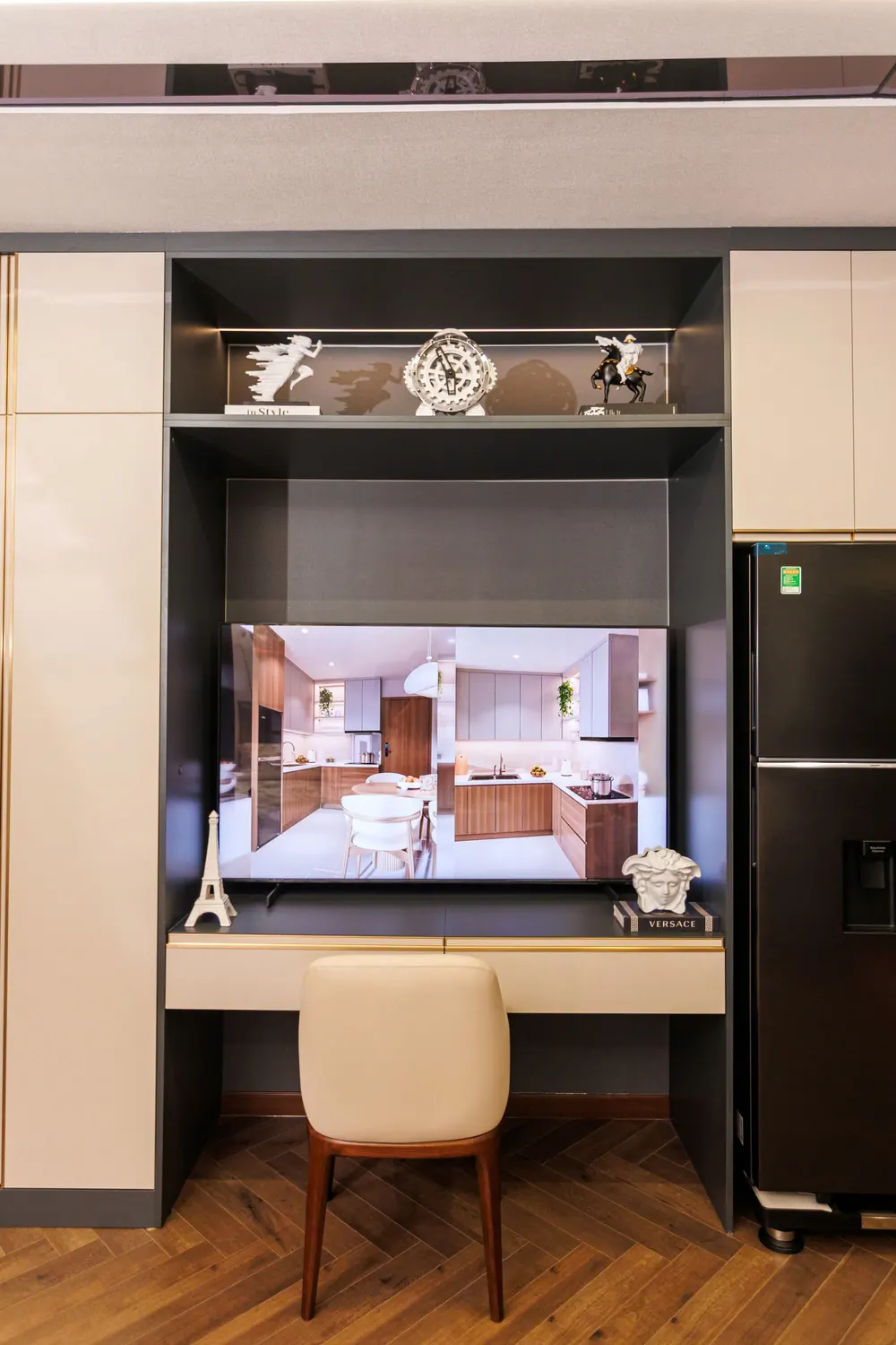 Integrated fitted joinery with work desk at Ava Center
